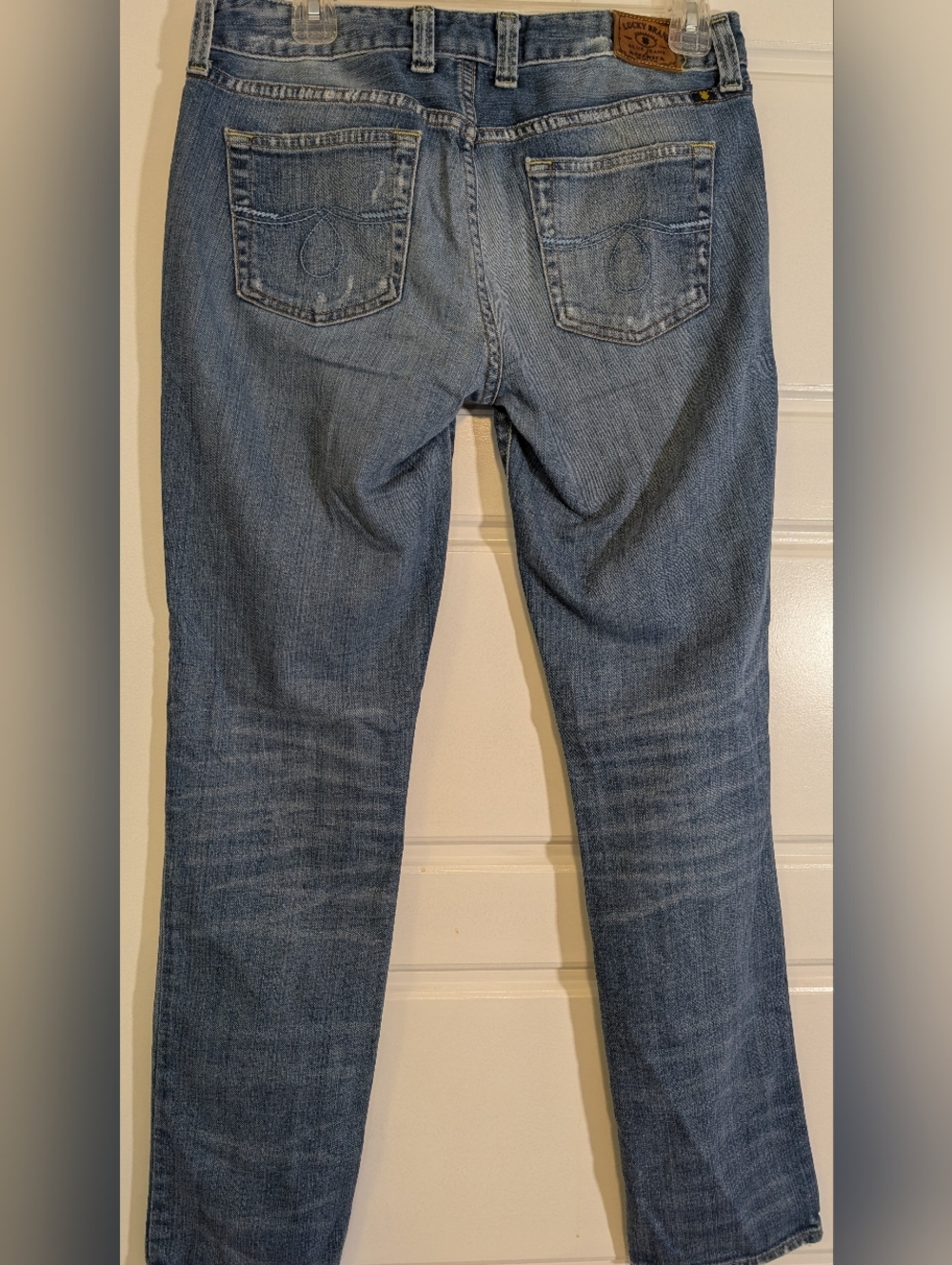 Lucky Brand Women's Slim Straight Light Blue Jeans - Picture 4 of 7